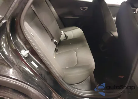 2025 Kia K4 Lxs z USA, uszkodzony, nr VIN 3KPFT4DE4SE036590